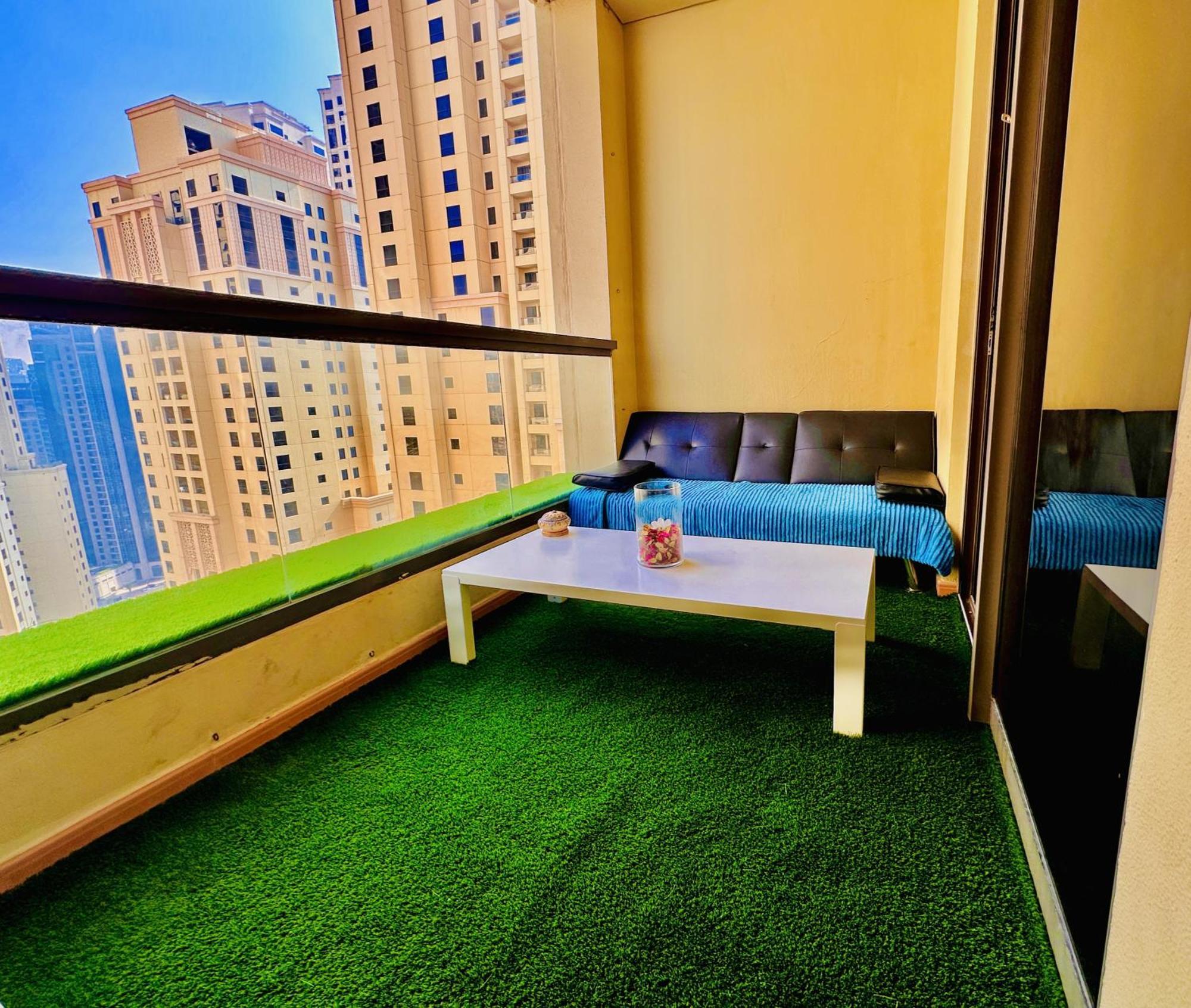 The Aero Hostel Dubai Luaran gambar